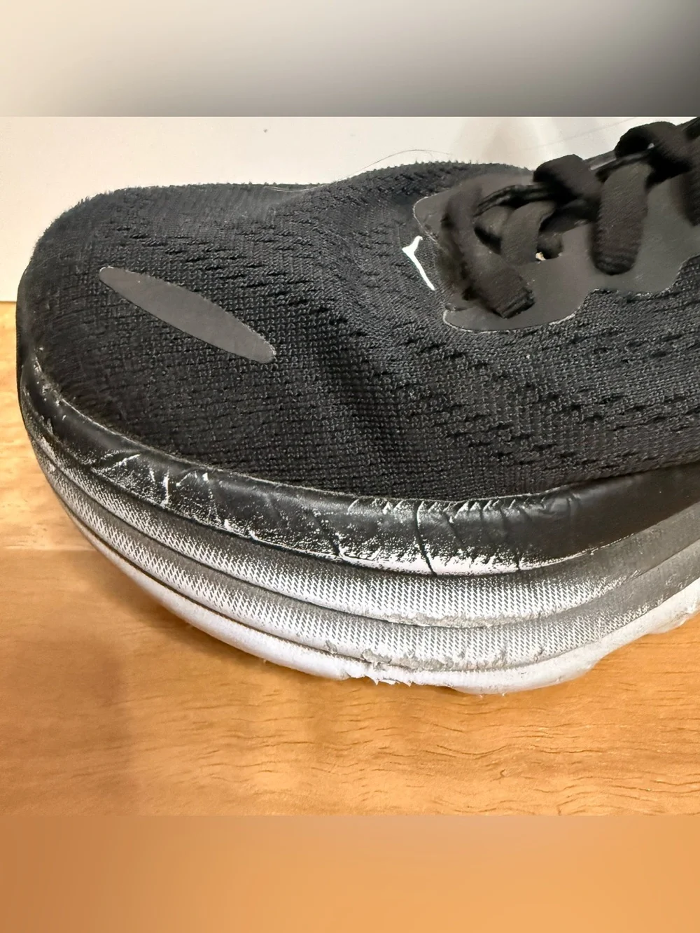Hoka Bondi 8 Women’s Sneakers